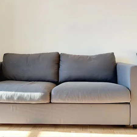 Oasi Urbana: Confort E Stile דירה